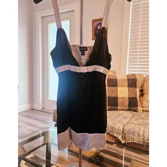 Women's/Juniors Babe Top Size Medium - Picture 2 of 6